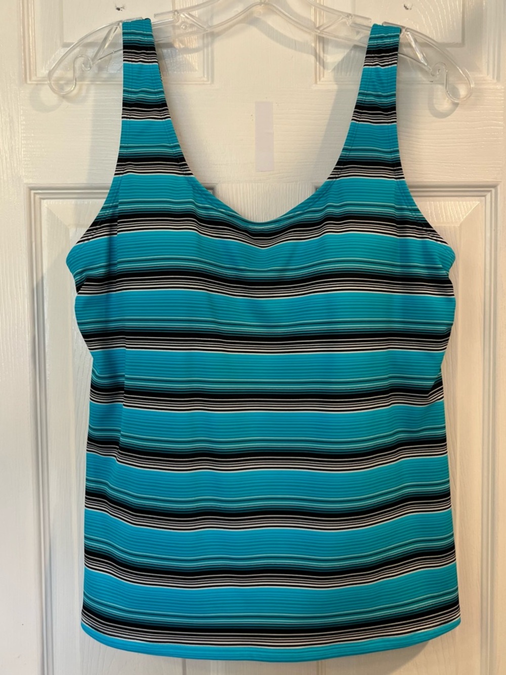 L.L. Bean Woman’s Bathing Suit Swimsuit Tankini Swim Top Striped Black Blue 16